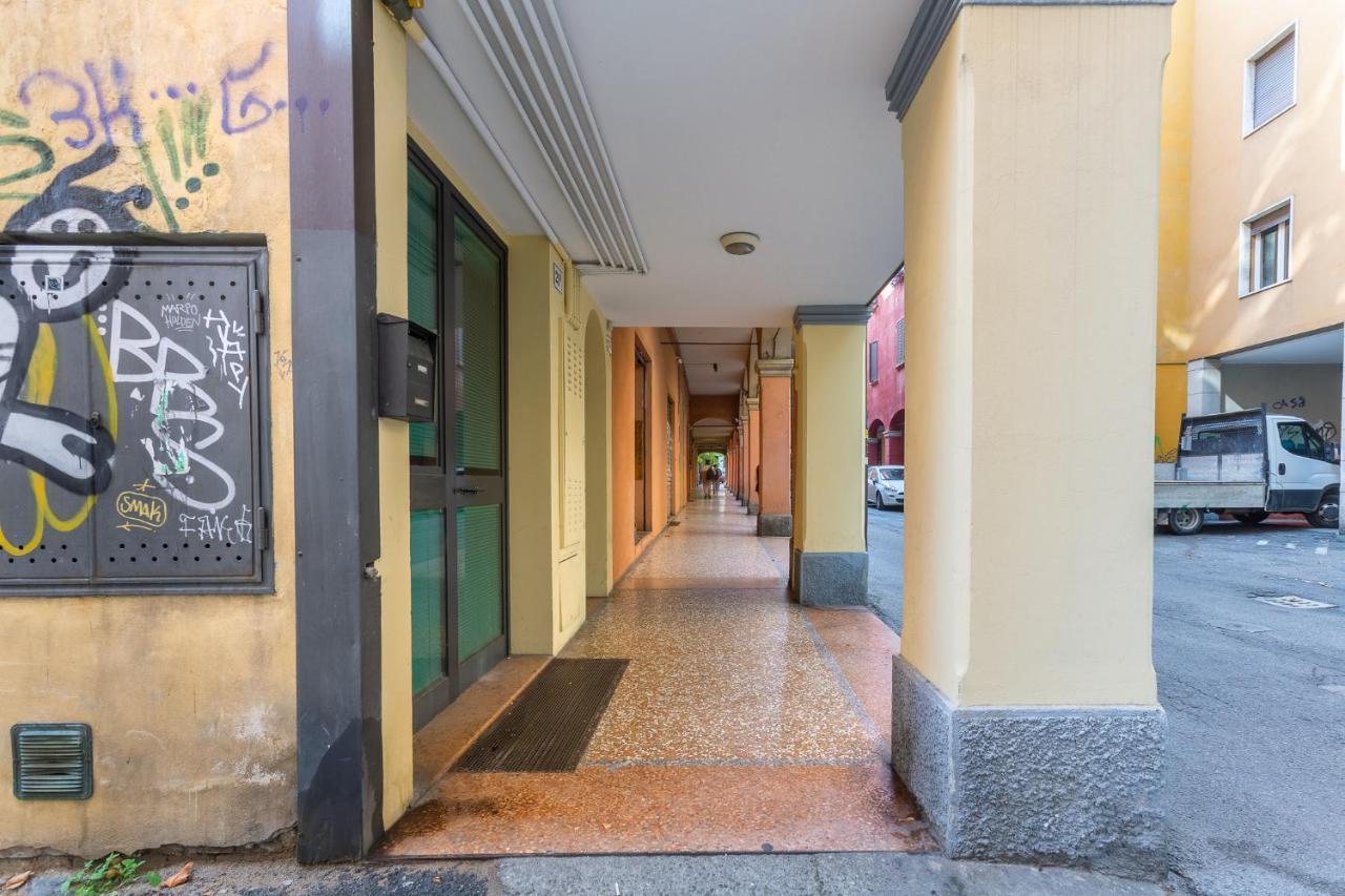 Апартаменты Mini Loft San Carlo A 5 Min Da Mambo Болонья Экстерьер фото